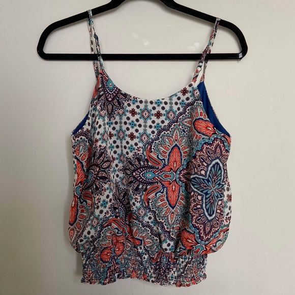 Charlotte Russe patterned top - Picture 2 of 3